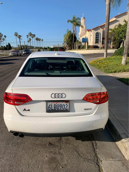 2010 Audi B8 A4 - Image 2 of 8