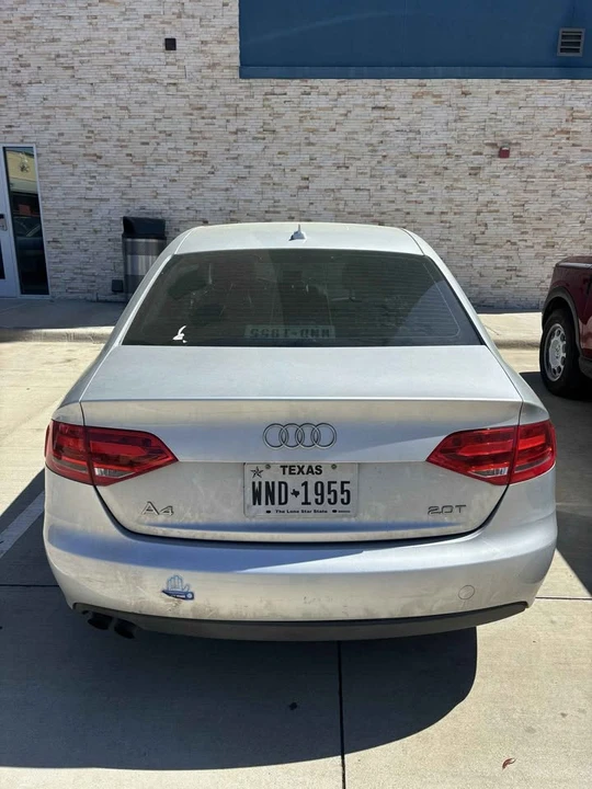 2010 Audi B8 A4 - Image 2 of 4
