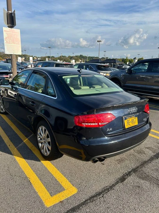 2010 Audi B8 A4 - Image 2 of 5