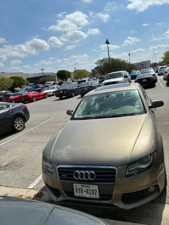 2010 Audi B8 A4 - Image 2 of 10