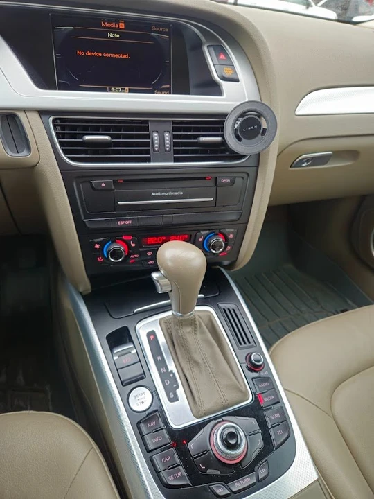 2010 Audi B8 A4 - Image 8 of 9