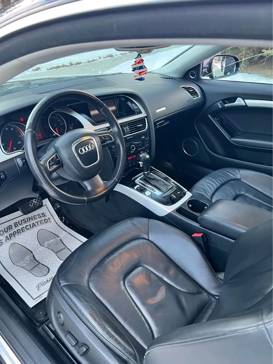 2010 Audi B8 A5 - Image 2 of 4