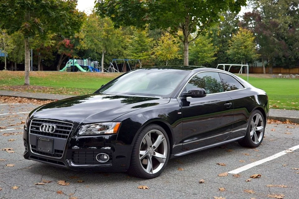2010 Audi B8 A5 - Image 2 of 4