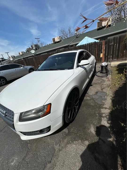 2010 Audi B8 A5 - Image 2 of 17