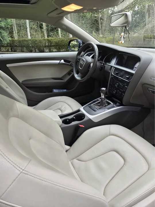2010 Audi B8 A5 - Image 10 of 15