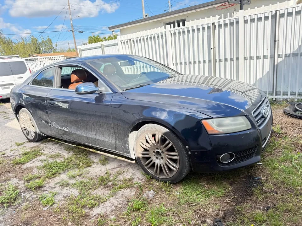 2010 Audi B8 A5 - Image 2 of 5