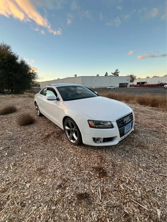 2010 Audi B8 A5 - Image 2 of 10