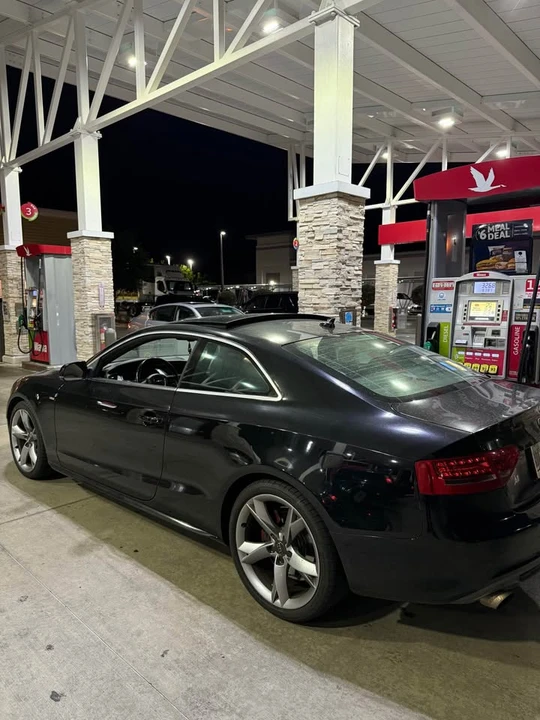 2010 Audi B8 A5 - Image 3 of 7