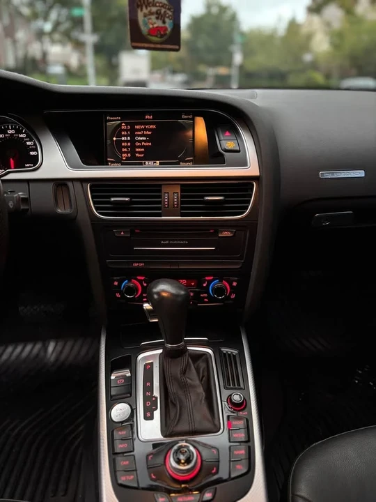 2010 Audi B8 A5 - Image 12 of 16