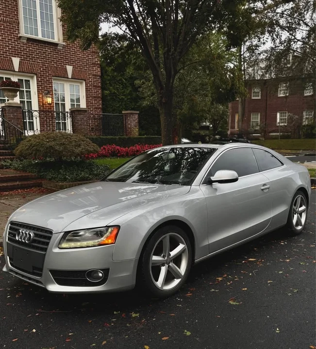 2010 Audi B8 A5 - Image 2 of 16
