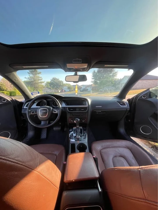 2010 Audi B8 A5 - Image 16 of 19