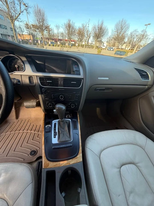 2010 Audi B8 A5 - Image 7 of 18
