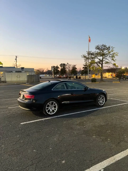 2010 Audi B8 A5 - Image 2 of 3