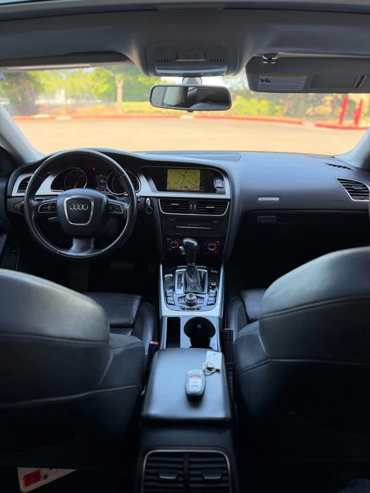 2010 Audi B8 A5 - Image 14 of 18