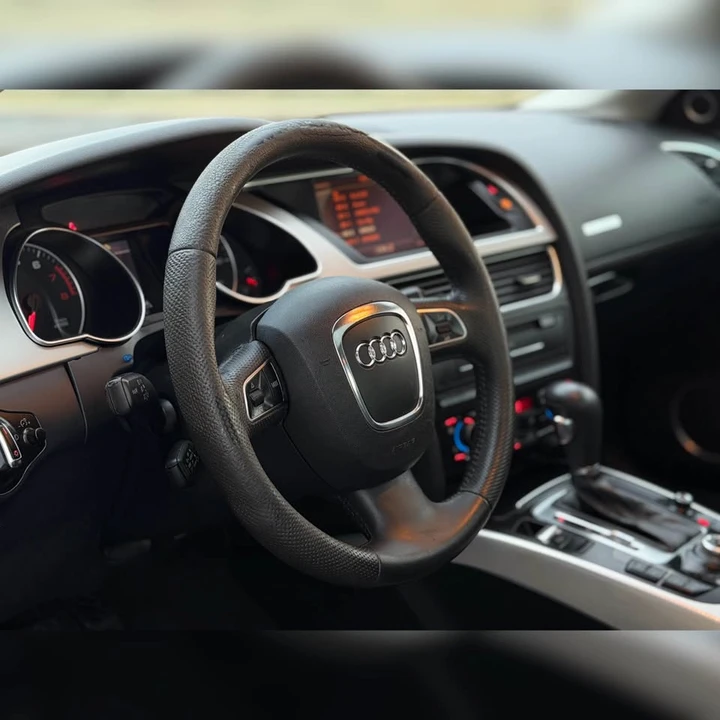 2010 Audi B8 A5 - Image 5 of 11