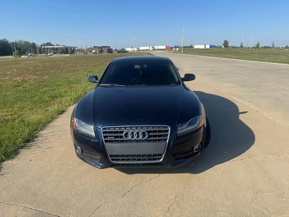2010 Audi B8 A5 - Image 2 of 9