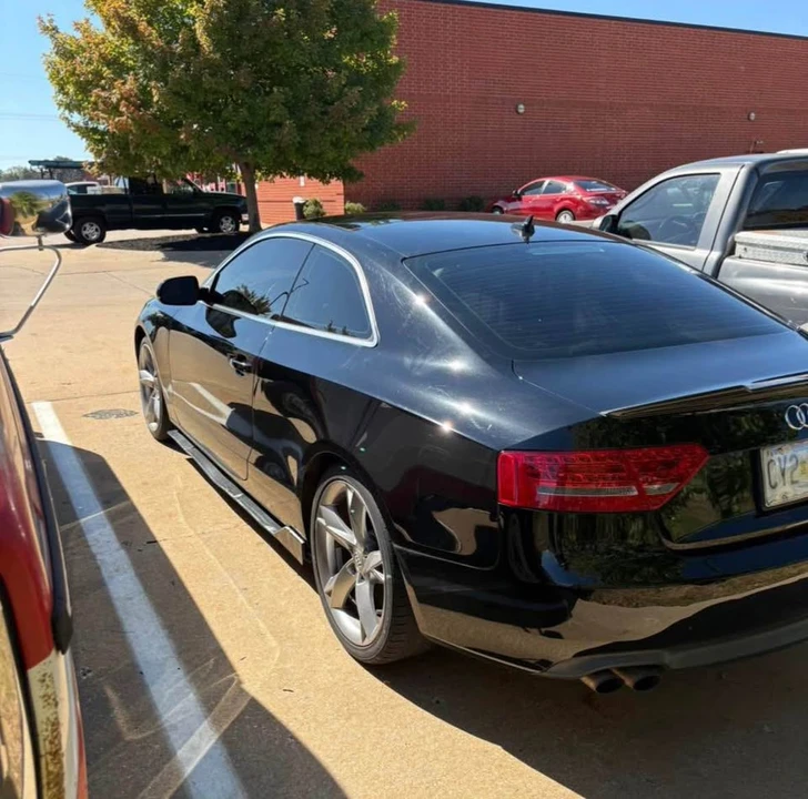 2010 Audi B8 A5 - Image 8 of 8