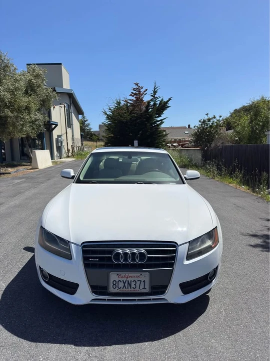 2010 Audi B8 A5 - Image 2 of 11