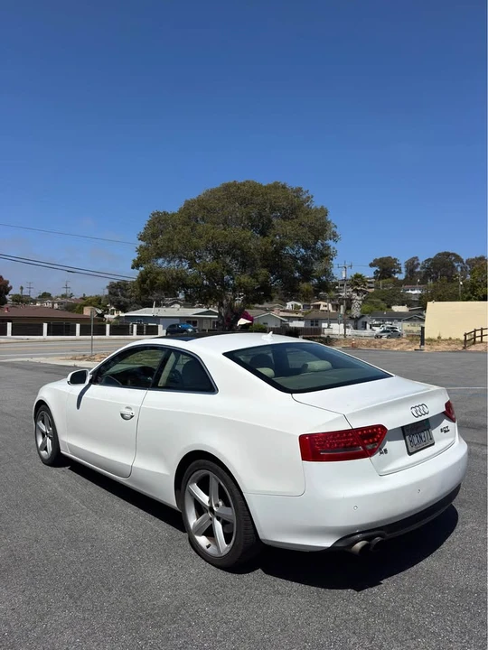 2010 Audi B8 A5 - Image 4 of 11