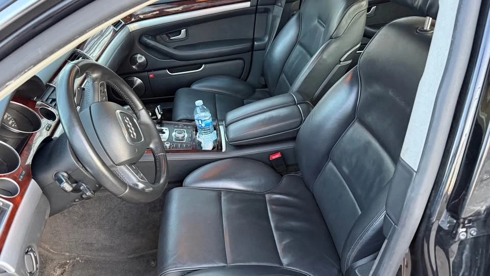 2010 Audi D3 A8 - Image 10 of 17