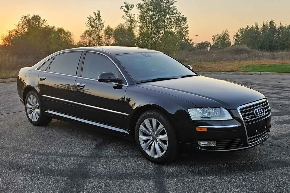 2010 Audi D4 A8 - Image 3 of 19