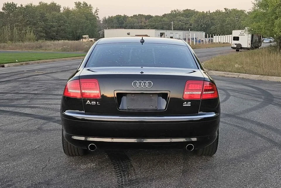 2010 Audi D4 A8 - Image 6 of 19