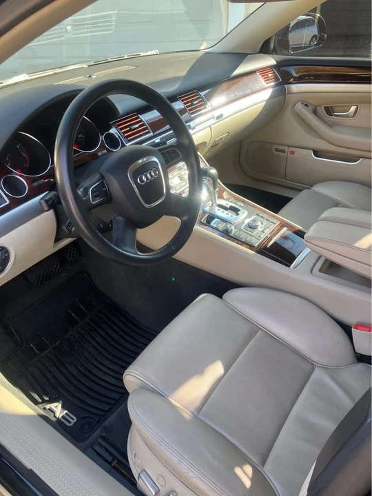 2010 Audi D4 A8 - Image 8 of 13