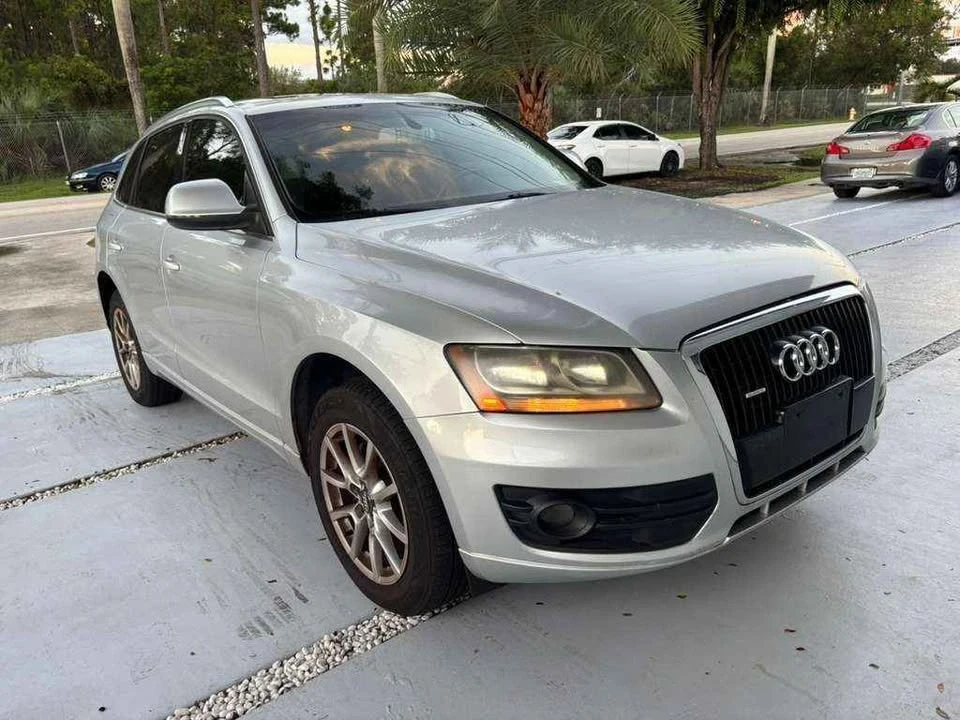 2010 Audi 8R Q5 - Image 2 of 8