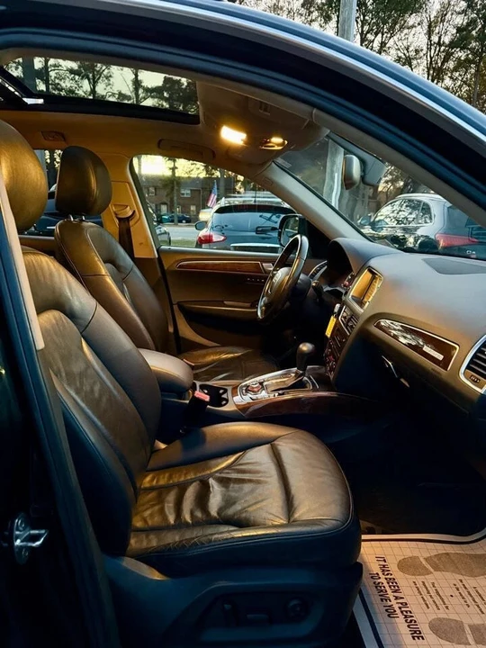 2010 Audi 8R Q5 - Image 13 of 18