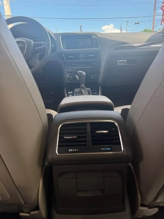 2010 Audi 8R Q5 - Image 11 of 16