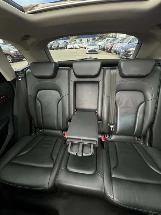 2010 Audi 8R Q5 - Image 11 of 17