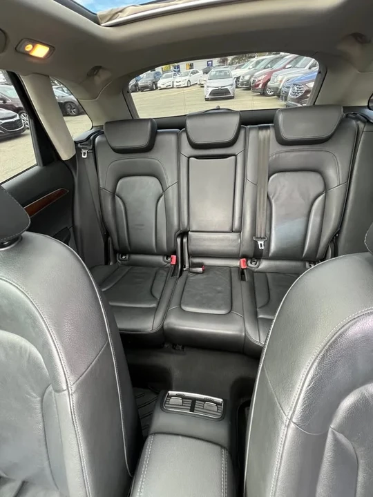 2010 Audi 8R Q5 - Image 14 of 20