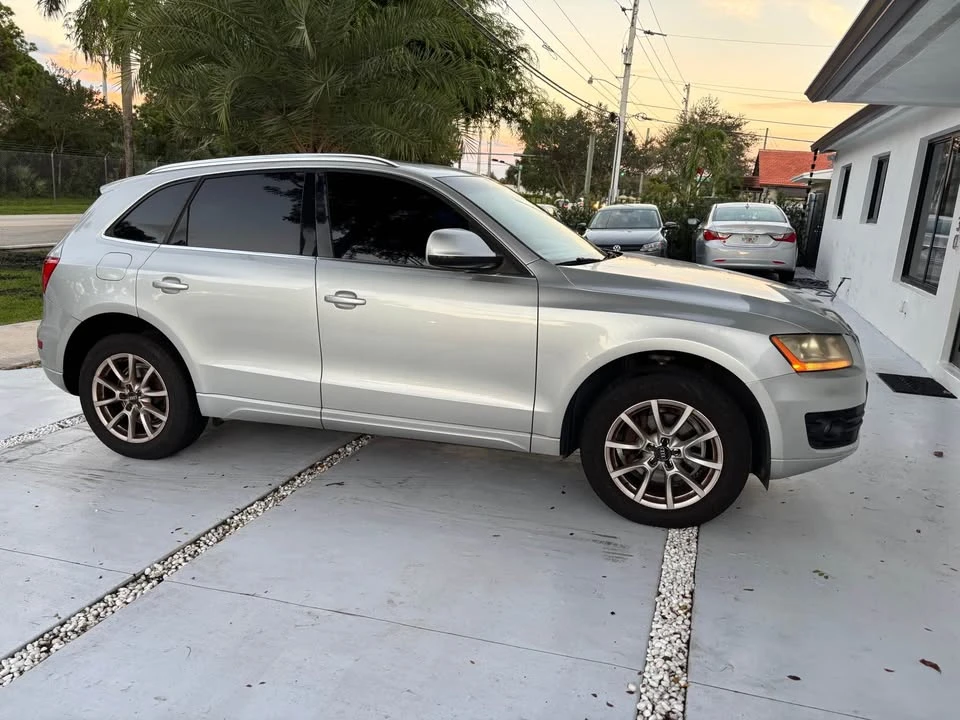 2010 Audi 8R Q5 - Image 6 of 12