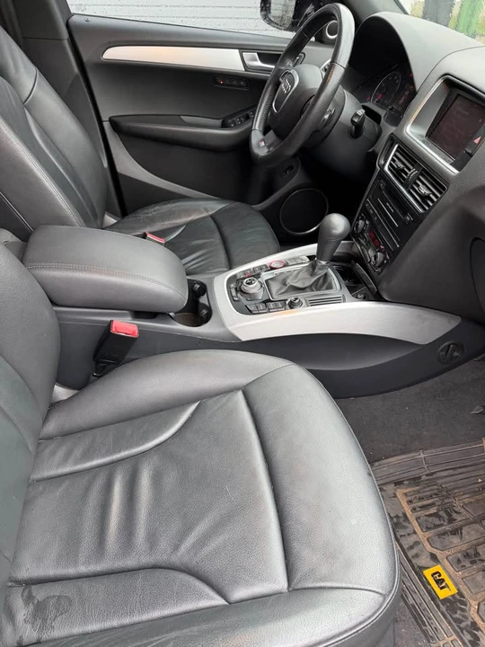 2010 Audi 8R Q5 - Image 3 of 4