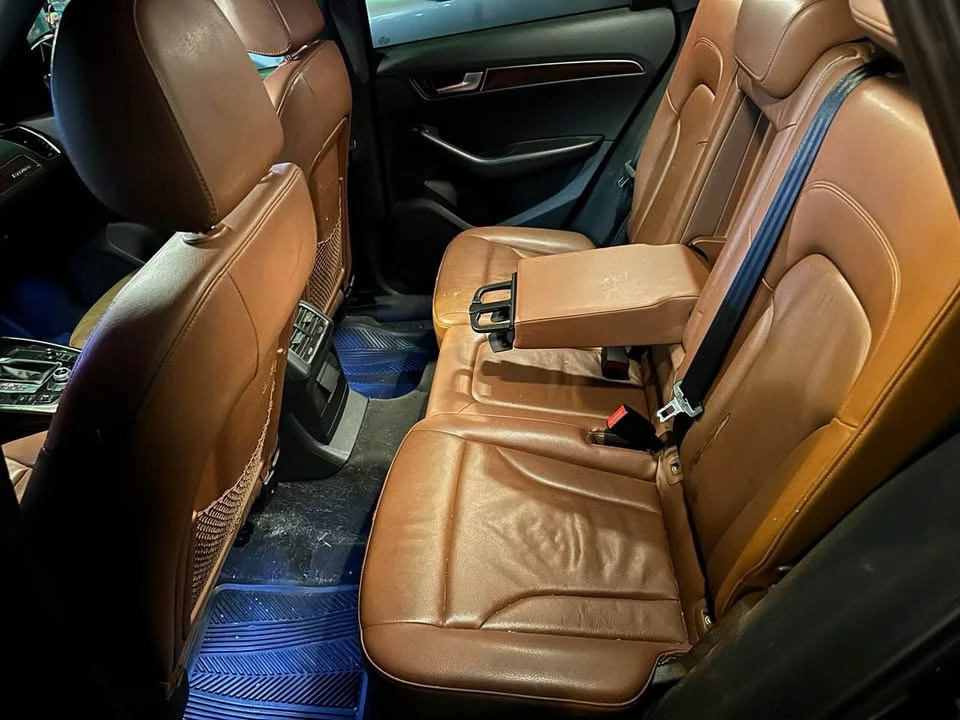 2010 Audi 8R Q5 - Image 3 of 4