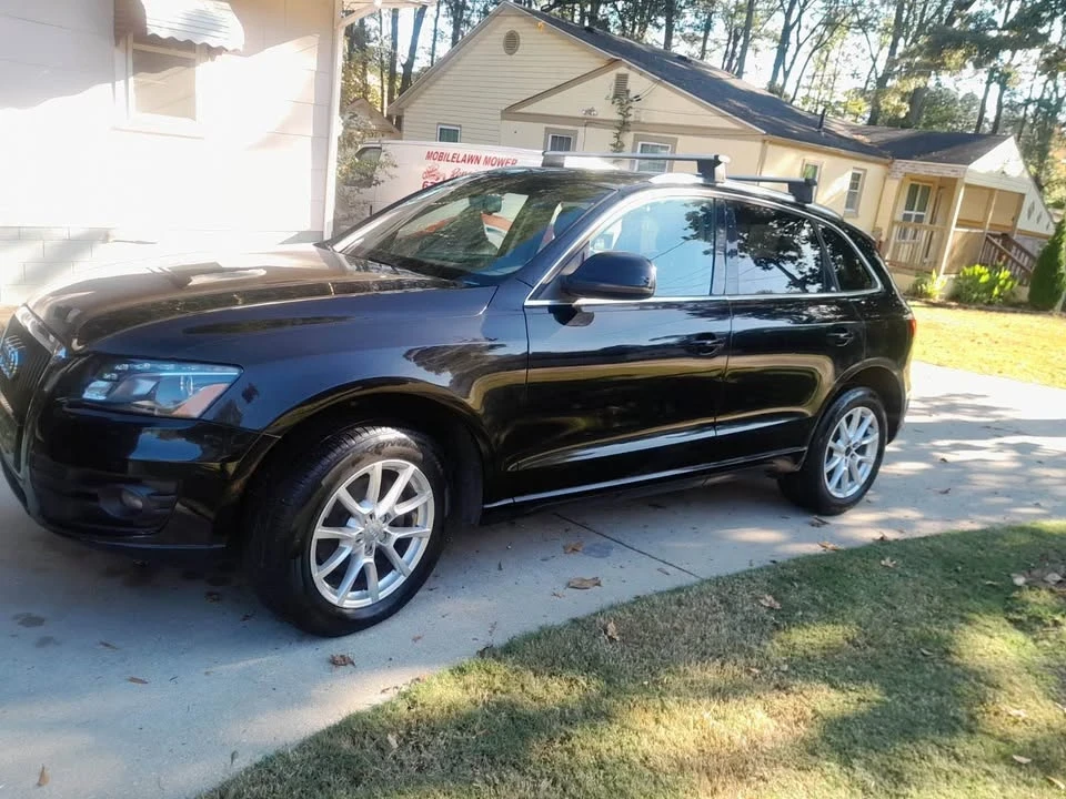 2010 Audi 8R Q5 - Image 2 of 5