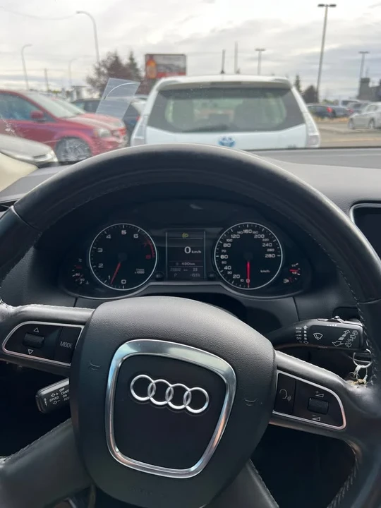 2010 Audi 8R Q5 - Image 9 of 17