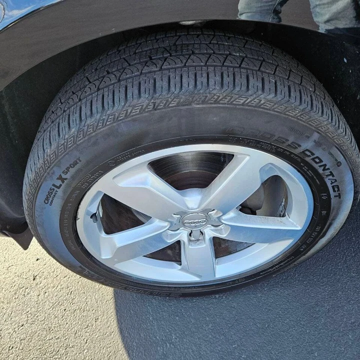2010 Audi 8R Q5 - Image 11 of 20