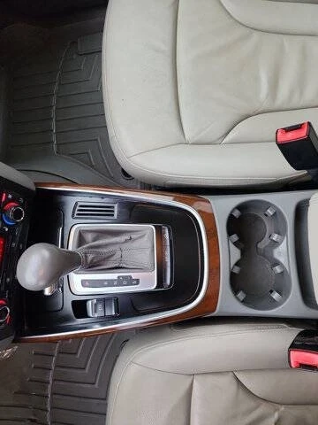 2010 Audi 8R Q5 - Image 13 of 19