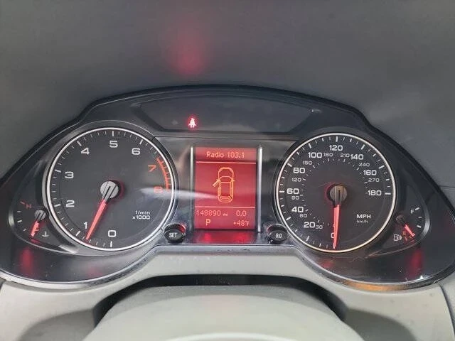 2010 Audi 8R Q5 - Image 11 of 19
