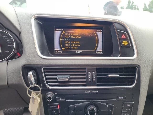 2010 Audi 8R Q5 - Image 12 of 19