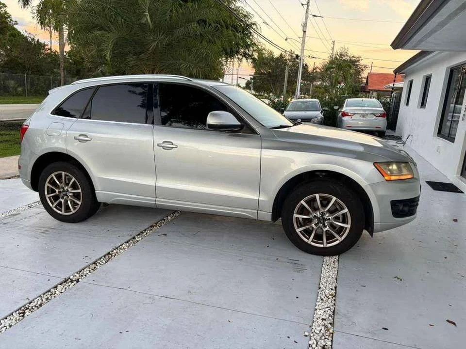 2010 Audi 8R Q5 - Image 11 of 11