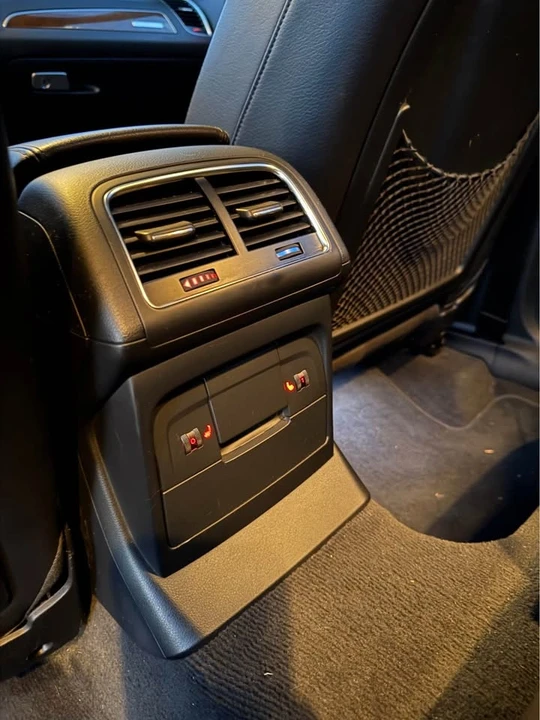 2010 Audi 8R Q5 - Image 10 of 11