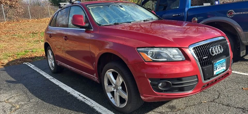 2010 Audi 8R Q5 - Image 2 of 5