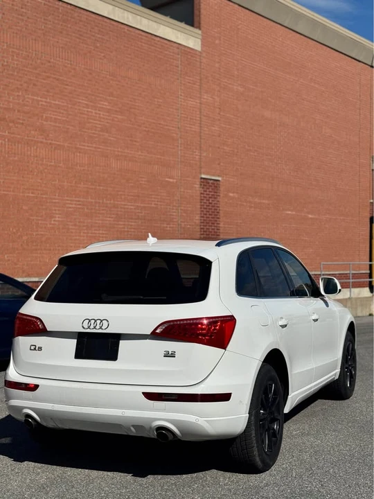 2010 Audi 8R Q5 - Image 3 of 13