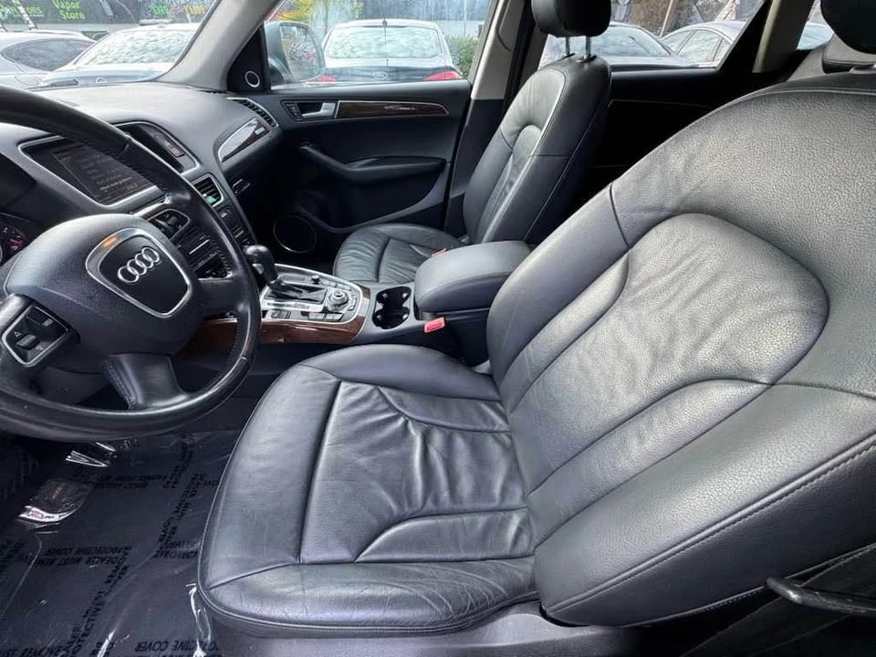 2010 Audi 8R Q5 - Image 2 of 8