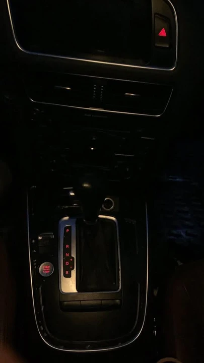 2010 Audi 8R Q5 - Image 4 of 6