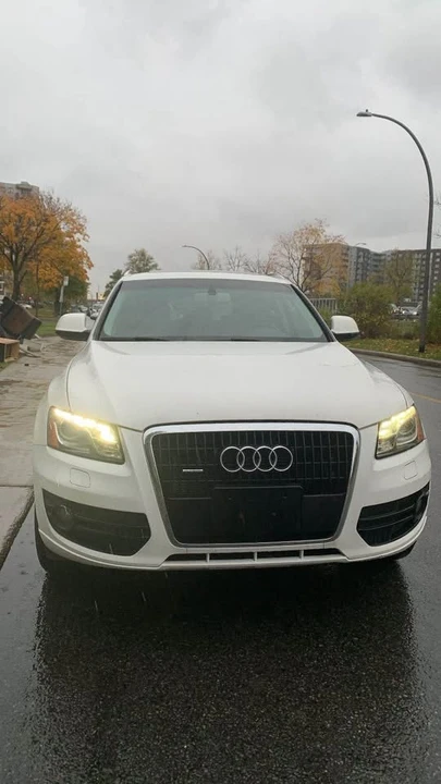 2010 Audi 8R Q5 - Image 2 of 6