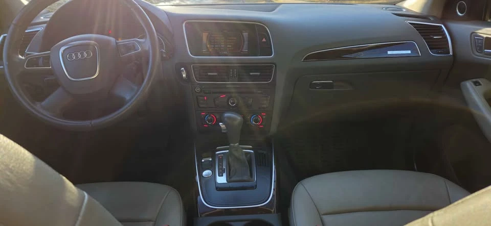 2010 Audi 8R Q5 - Image 5 of 9