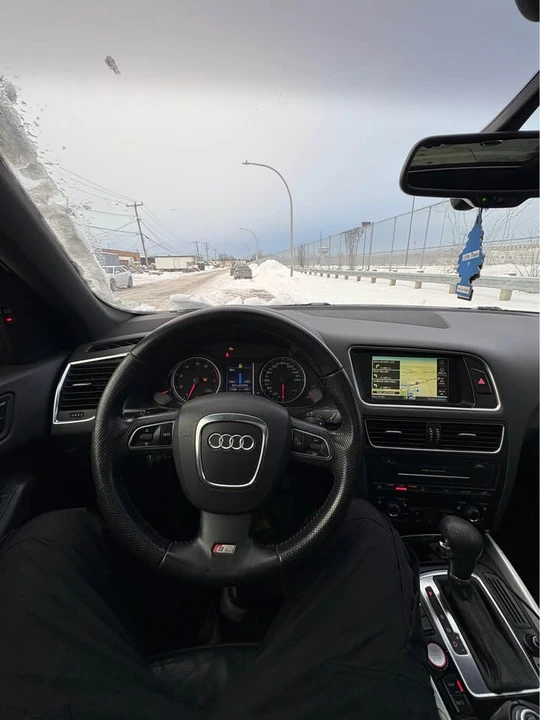 2010 Audi 8R Q5 - Image 2 of 13